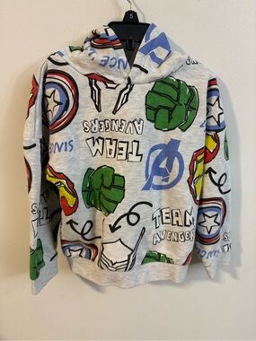 4/30$ Marvel Avengers Gray Graphic Hoodie Sweatshirt 4-5 years